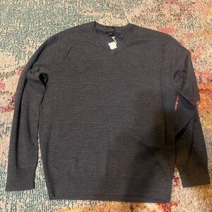 J. Crew Charcoal Merino Wool V Neck Sweater Medium NWT